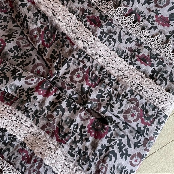 🌺 Sanctuary Purple Floral Boho Lace Silk Blend Lightweight Tunic Blouse Size XS - Picture 6 of 9